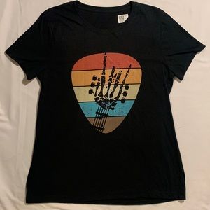 🌸Guitar Pick Rock Tee
